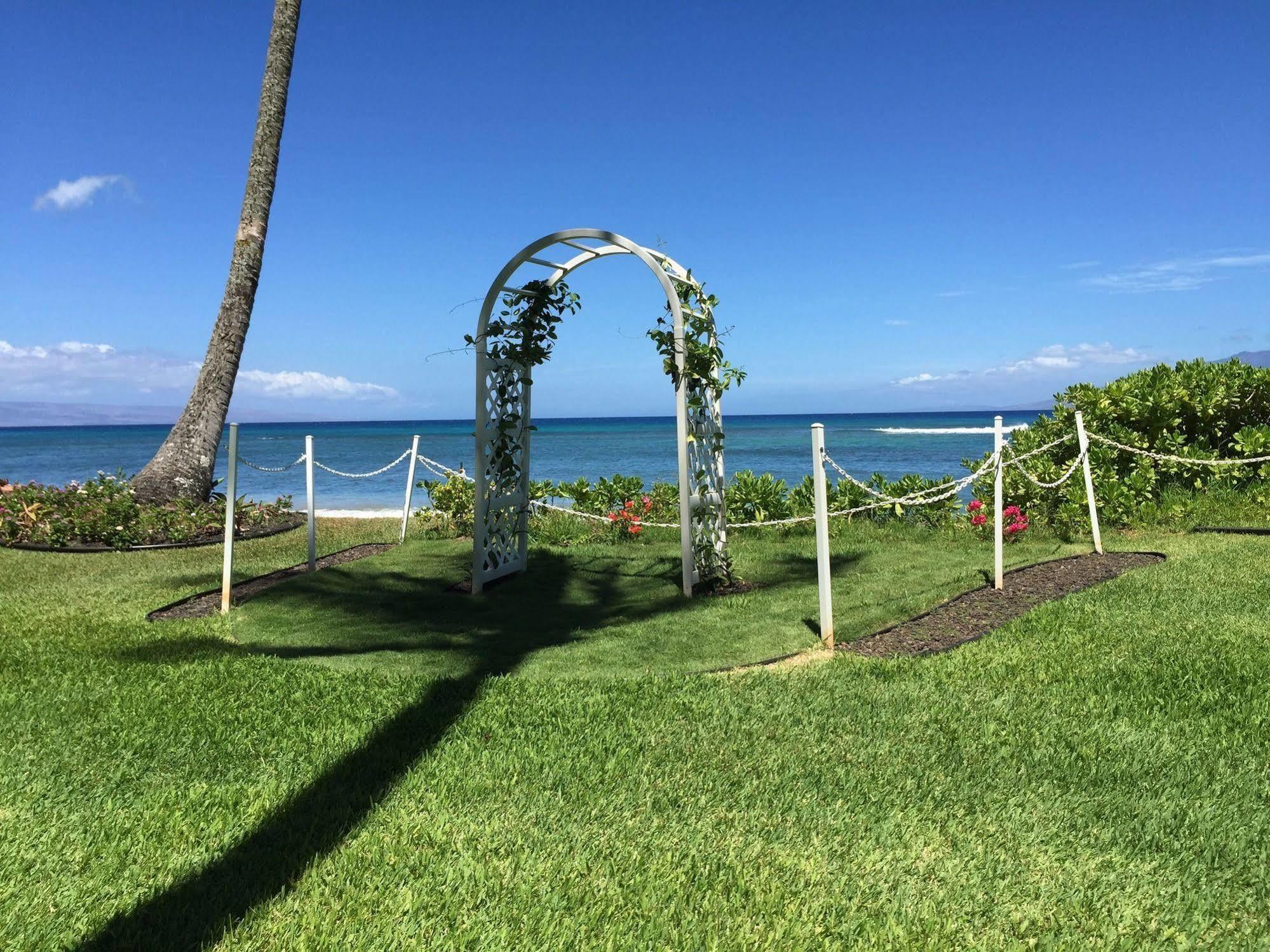 Ocean View Suite At Royal Kahana Exterior photo
